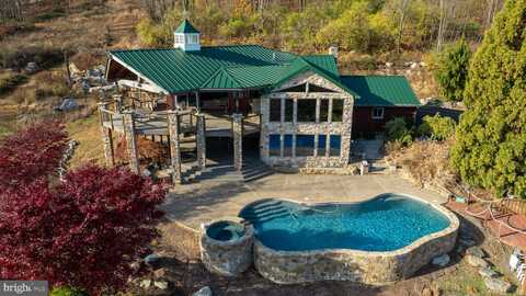 66 PRESTON ROAD, WERNERSVILLE, PA 19565