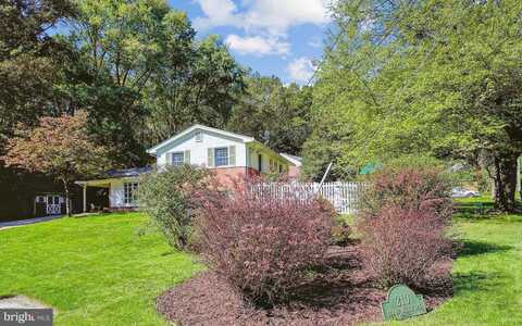 210 BURNT MILLS AVENUE, SILVER SPRING, MD 20901