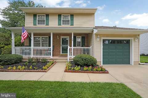 18 PRESIDENTIAL DRIVE, BERLIN, NJ 08009
