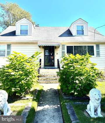 14 CHESNEY AVENUE, TRENTON, NJ 08638