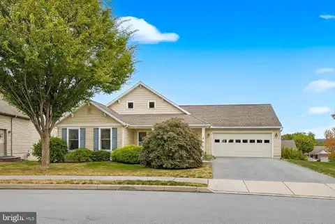 732 HEATHER RIDGE, MANHEIM, PA 17545
