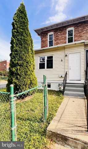 1143 CHESTNUT STREET, DARBY, PA 19023