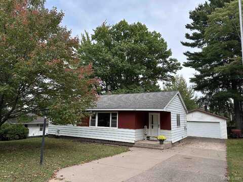 1518 W Birch, Marquette, MI 49855