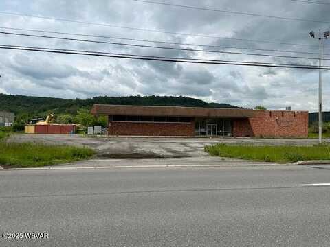 2595 LYCOMING CREEK Road, Williamsport, PA 17701