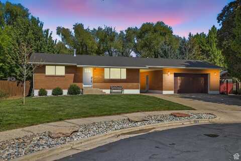 572 E 1950 N, North Ogden, UT 84414