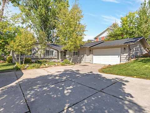 2505 E DOLPHIN, Cottonwood Heights, UT 84121