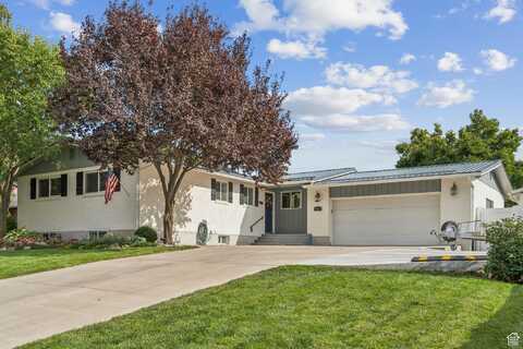 990 MANCHESTER E, Kaysville, UT 84037