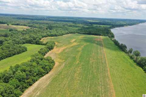 888 Haddox Ferry Road, Smithland, KY 42081