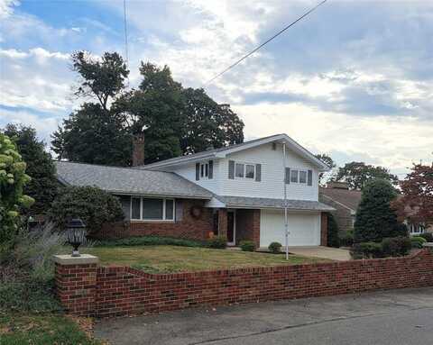 117 Germaine Rd, Baden, PA 16001