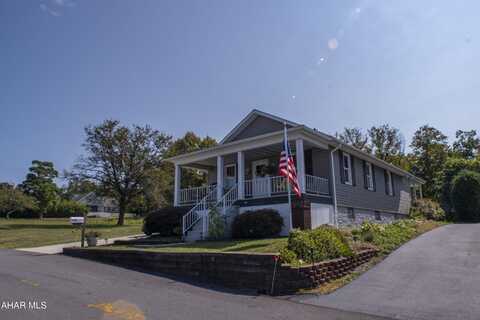 713 George Avenue, Altoona, PA 16602