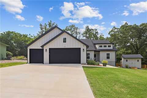 11 Liddy LN, Bella Vista, AR 72715