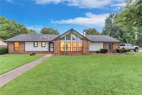 1809 Oriole ST, Springdale, AR 72764