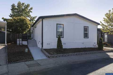 2000 Robins #9 Ln SE, Salem, OR 97306