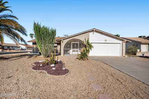 8435 N 104th Drive, Peoria, AZ 85345