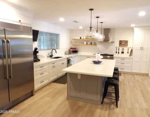 2435 N OAKMONT Drive, Flagstaff, AZ 86004