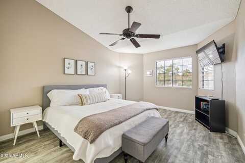 5230 E BROWN Road, Mesa, AZ 85205