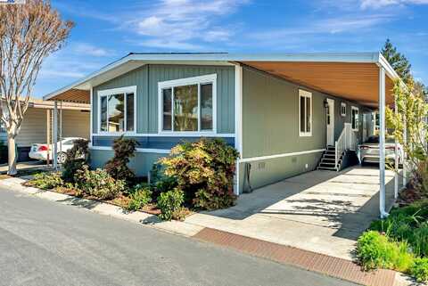 29270 Sandburg Way, Hayward, CA 94544