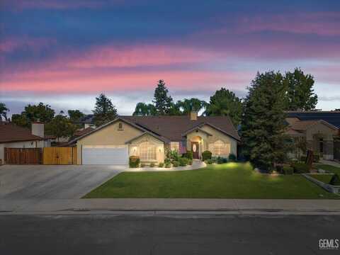 15626 Sammie Avenue, Bakersfield, CA 93314
