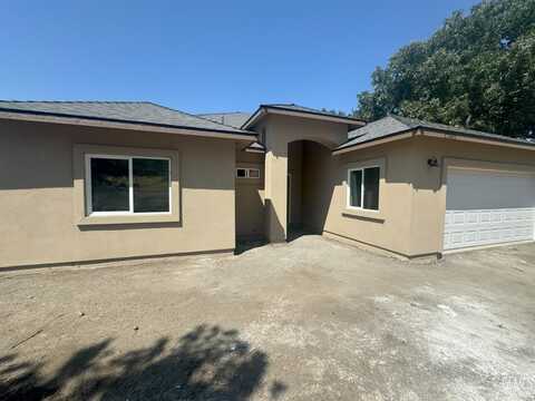 17901 Hambletonian Drive, Tehachapi, CA 93561