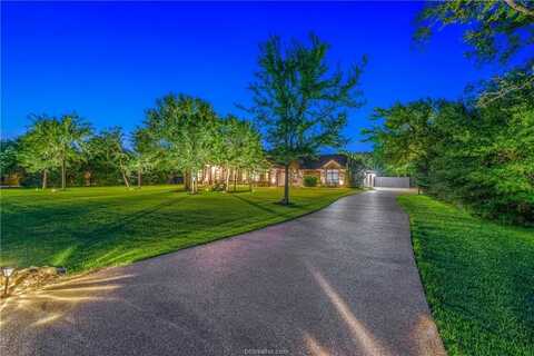 17817 Ranch House Road, College Station, TX 77845