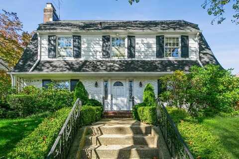8038 Harbor View Terrace, Brooklyn, NY 11209