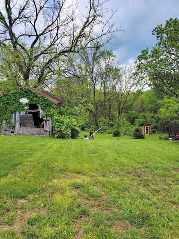 110 Lincoln Avenue, Brooksville, KY 41004