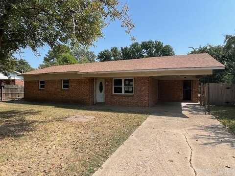 809 SE 7th Street, Walnut Ridge, AR 72476