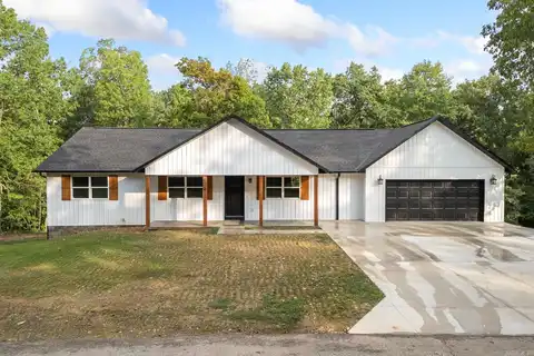 6010 Oak Leaf Drive, Harrison, AR 72601