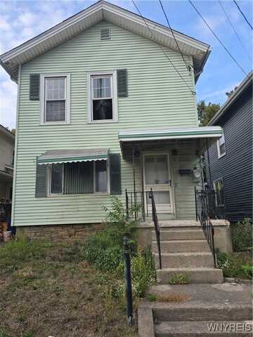 62 Grand Street, Lockport City, NY 14094