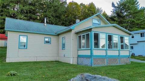 7703 State Highway 28, Exeter, NY 13439