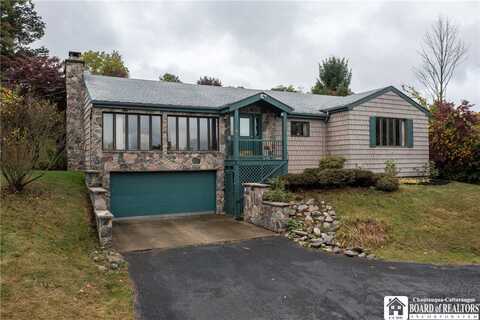 4 Winding Way, Best, NY 14750