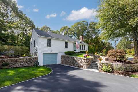6 Moon Compass, Sandwich, MA 02563