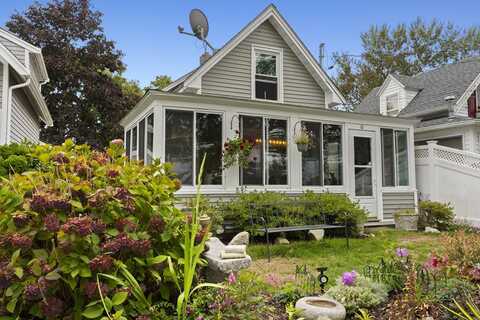 10 East Boulevard, Onset, MA 02558