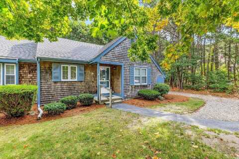 16 Warren Road, Yarmouth Port, MA 02675
