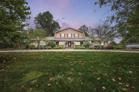 534 Overlook Drive NE, Lancaster, OH 43130