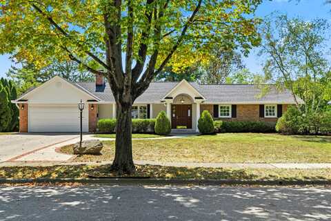 2197 Sheringham Road, Upper Arlington, OH 43220