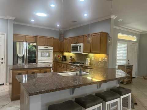 61105 Living Stone Drive, La Quinta, CA 92253