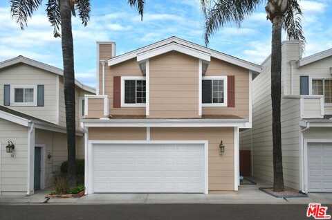 17729 Superior St, Northridge, CA 91325