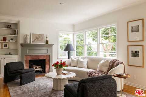 3294 Bennett Dr, Los Angeles, CA 90068
