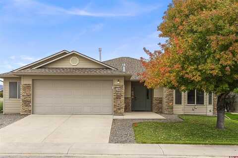 1344 Cement Creek Avenue, Montrose, CO 81401