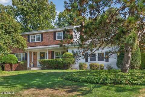 9 Sky Hollow Drive, Menands, NY 12204