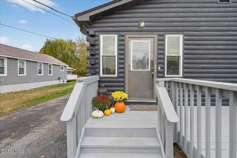 19 Kozy Lane, Malta, NY 12020