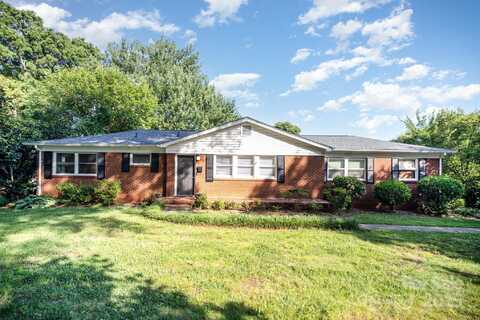 5211 Manning Road, Charlotte, NC 28269