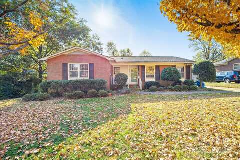 3420 Woodleaf Road, Charlotte, NC 28205