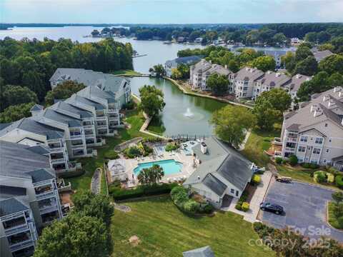 18742 Nautical Drive unit: 305, Cornelius, NC 28031