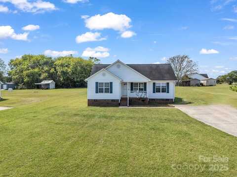 1643 Flag Lane, Vale, NC 28168