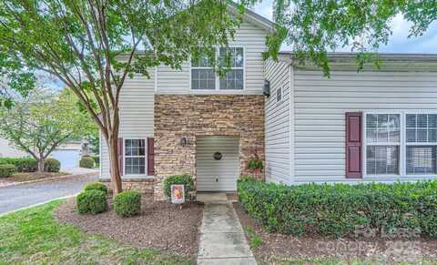 9104 Meadowmont View Drive, Charlotte, NC 28269