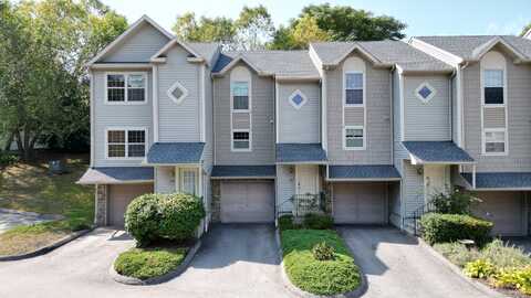 19 Hawthorne Drive, New London, CT 06320