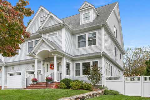 162 Country Road, Fairfield, CT 06824