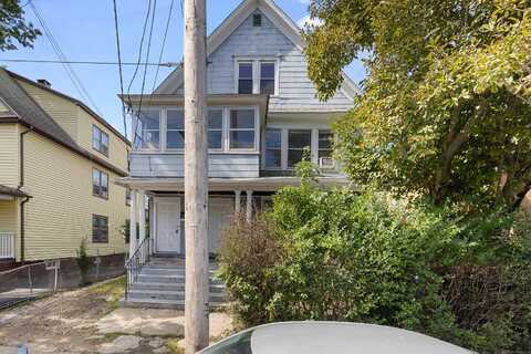 43 Pixlee Place, Bridgeport, CT 06610